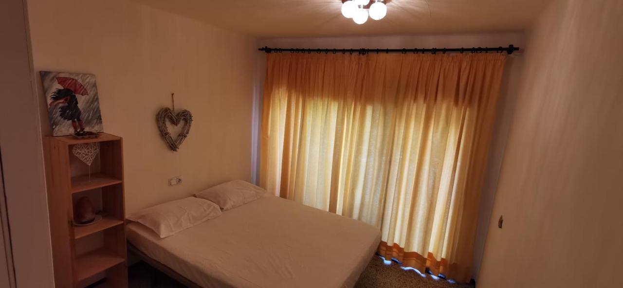 Appartement A Cote De La Mer ลาเอสตาร์ติต ภายนอก รูปภาพ