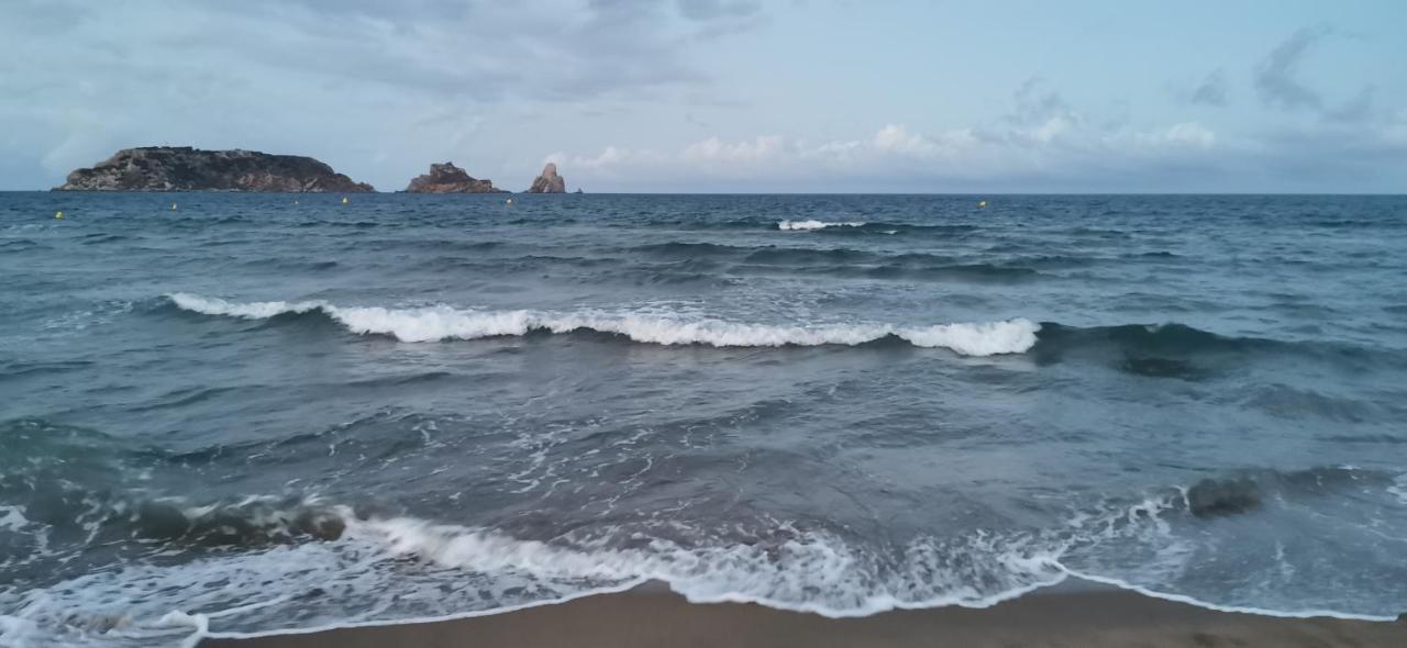 Appartement A Cote De La Mer ลาเอสตาร์ติต ภายนอก รูปภาพ